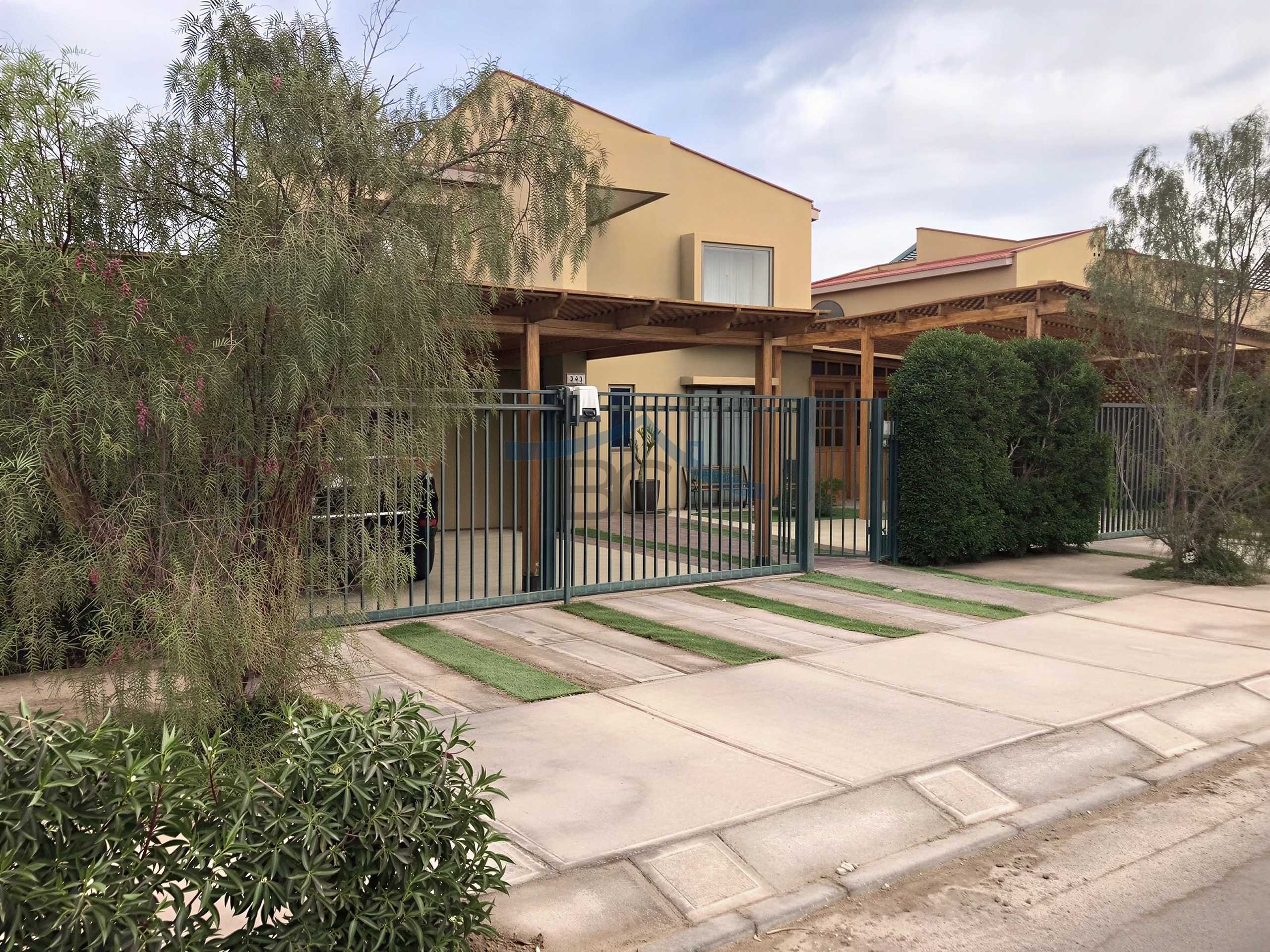 Se Vende Espectacular Inmueble en Lomas Huasi.