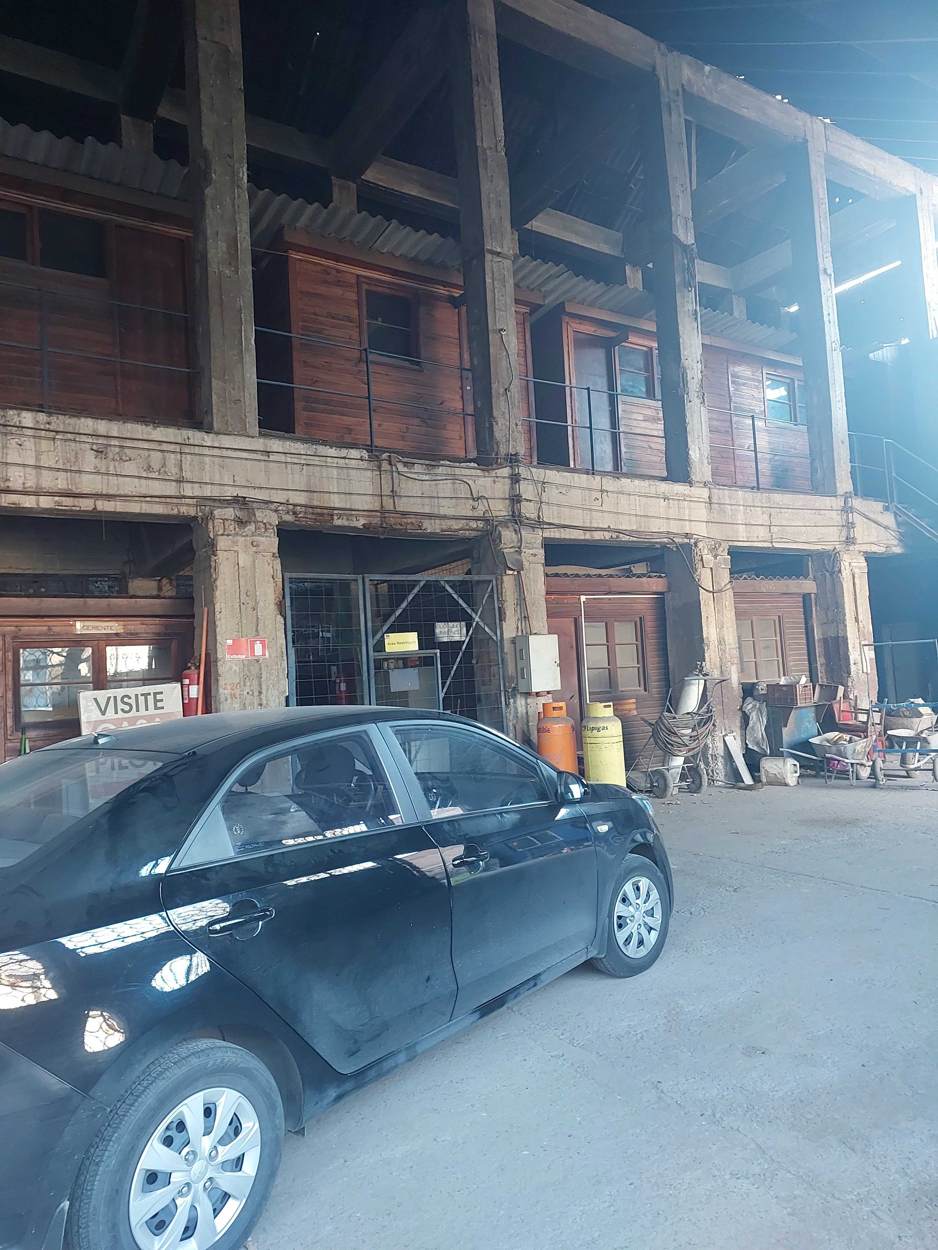 Bodega Industrial con Excelente Conectividad