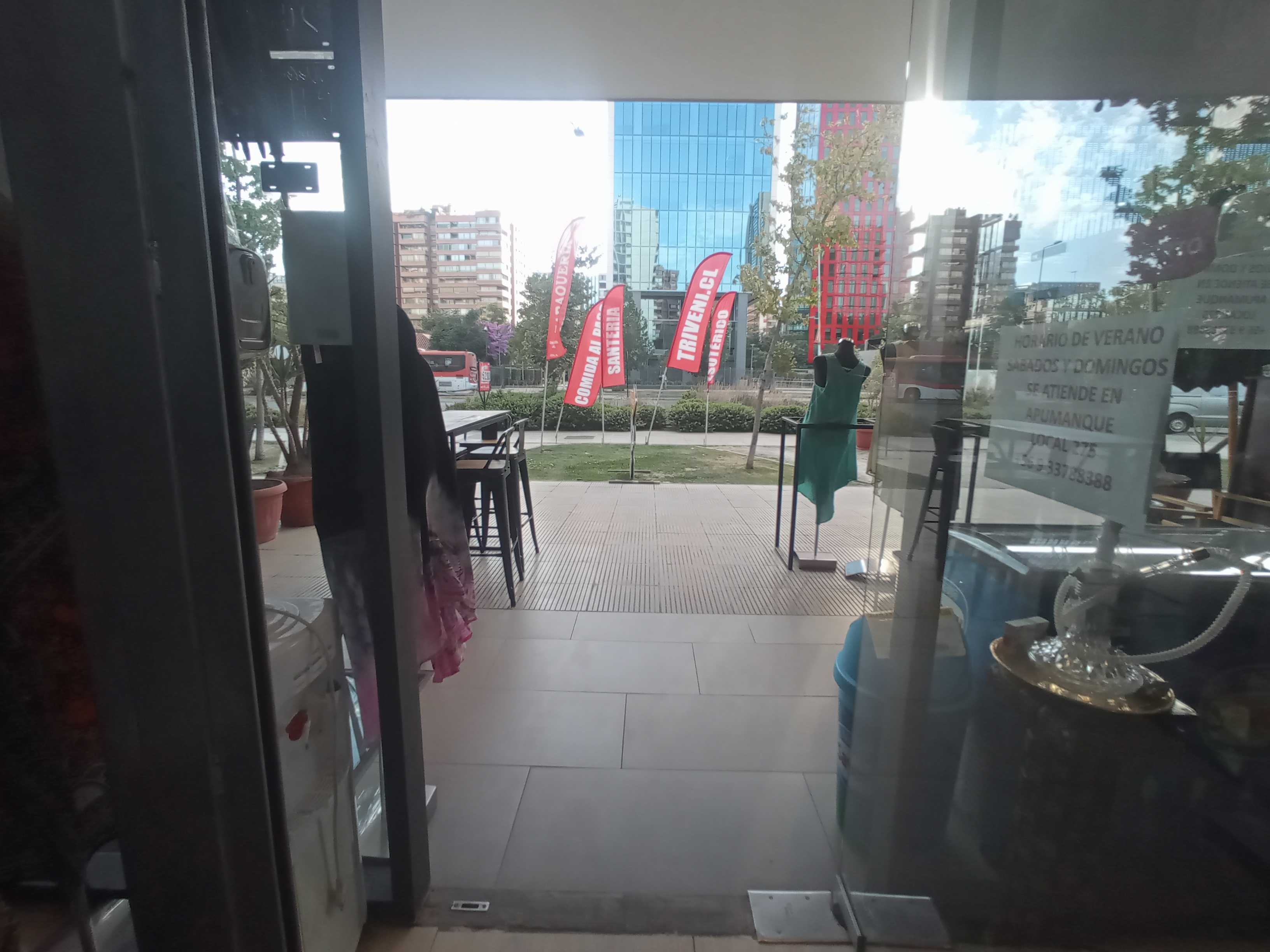 Local Comercial con Alta Exposición