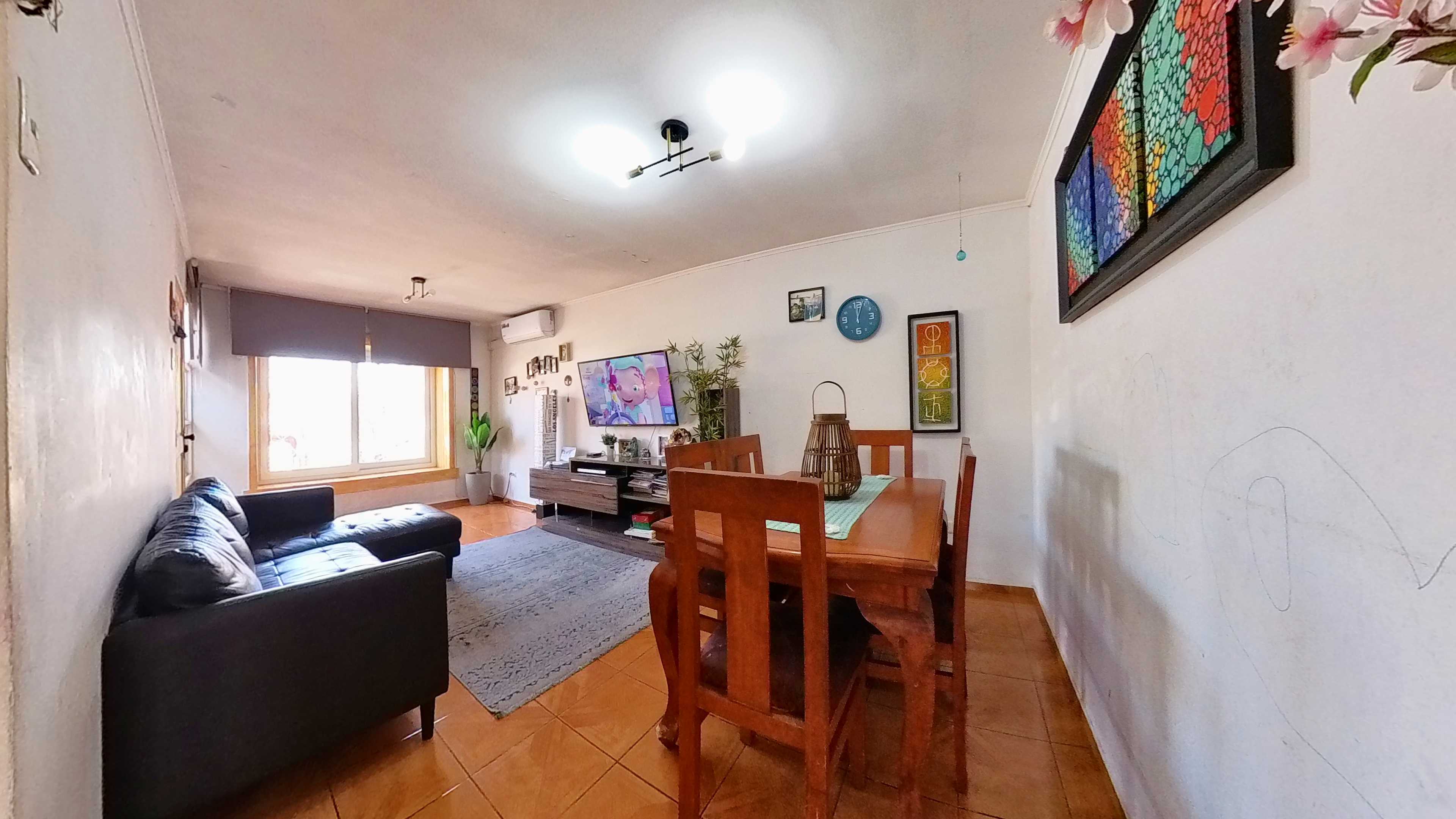 Casa con Ampliación Regularizado. 