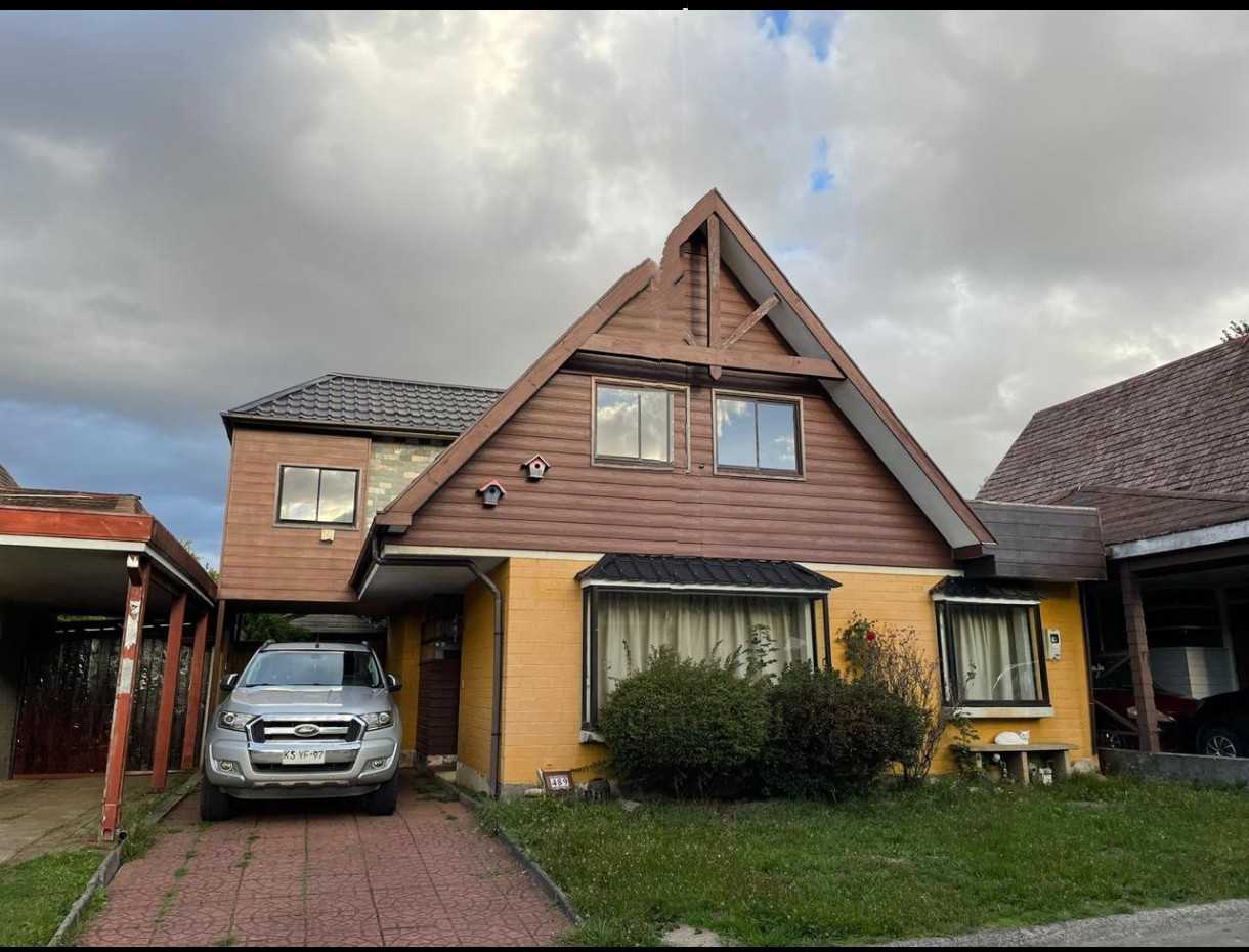 Cómoda Casa Cercano a Colegio Windsor