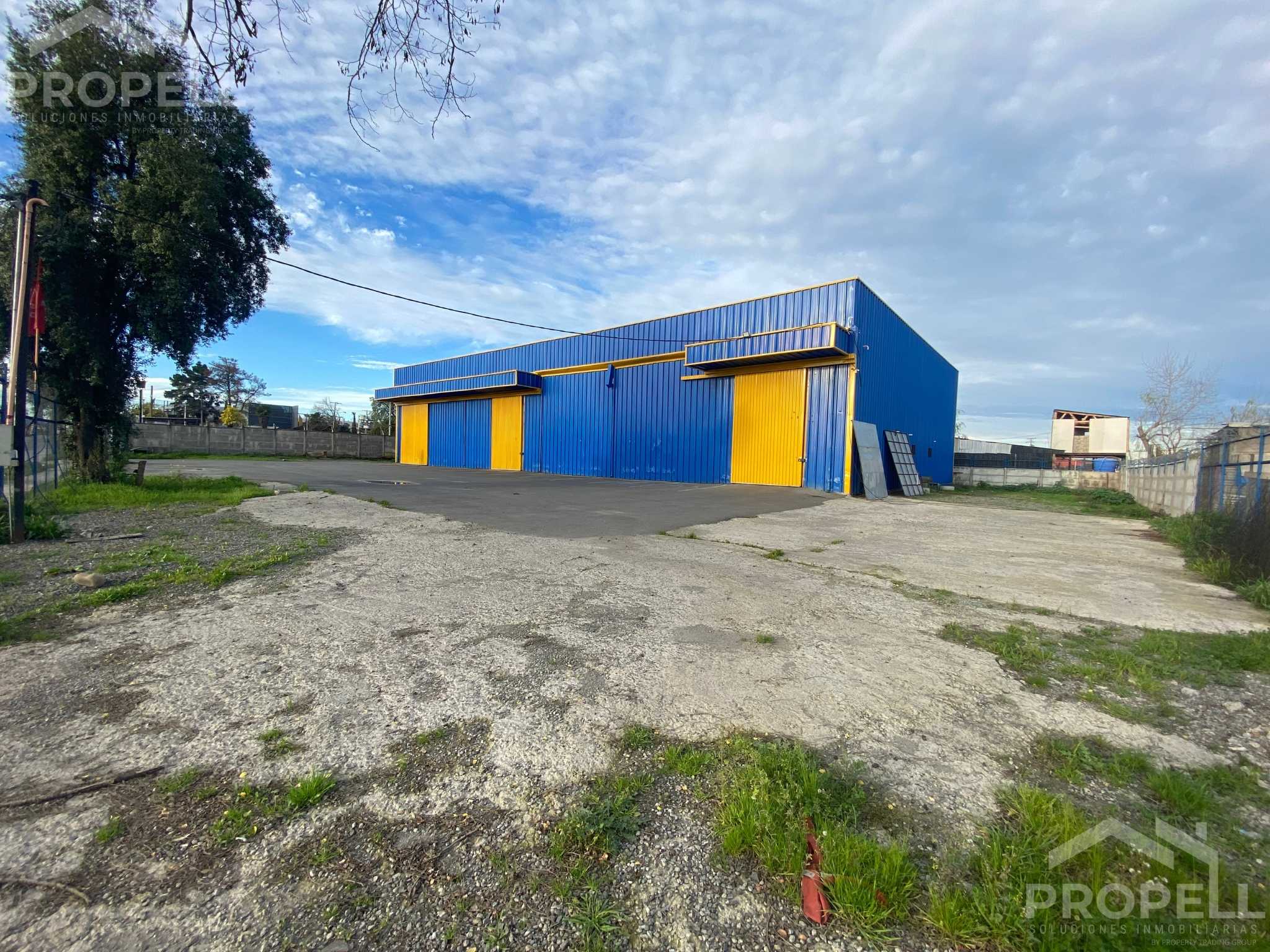 Oportunidad Amplia Bodega en Arriendo