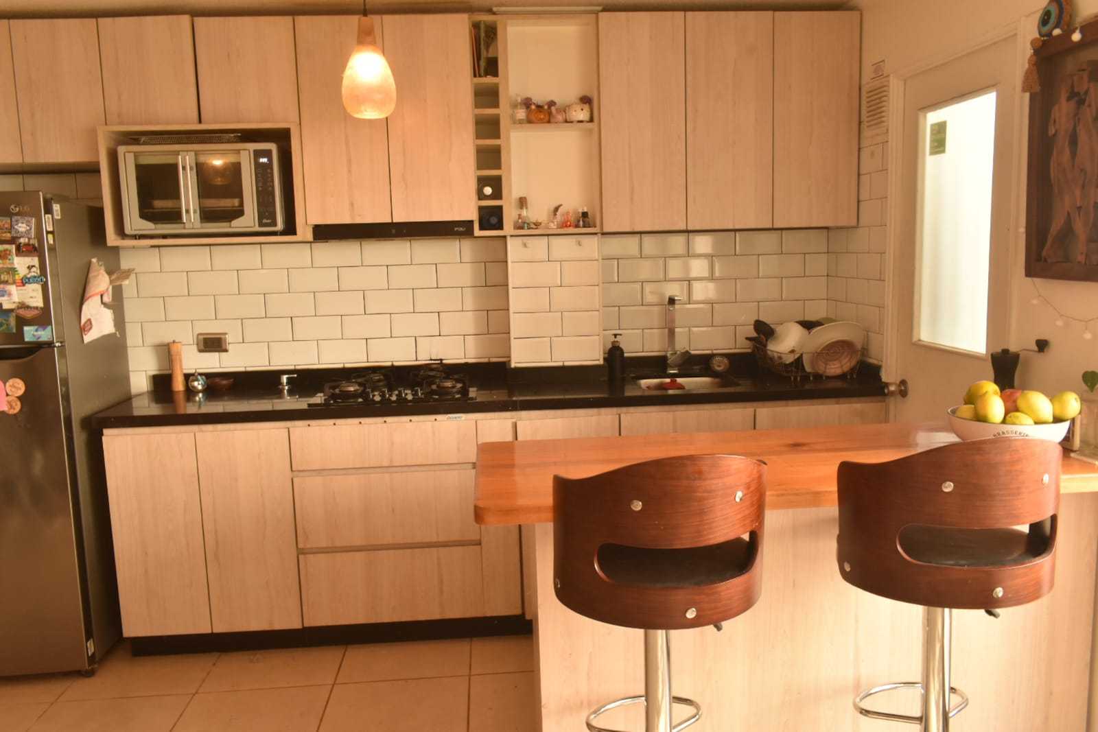 Dpto en venta La Florida |Santa Amalia |3D+2B